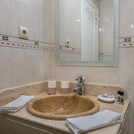 Carob - By Mayoral アパート *